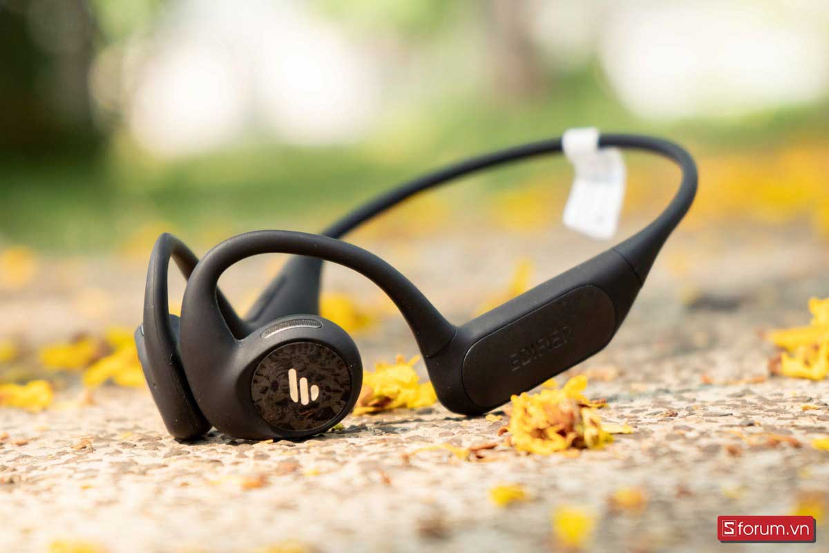 Vẻ ngoài trang nhã và lịch lãm của Edifier Comfo Run