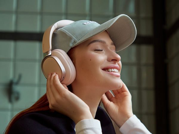 Tai nghe Bluetooth