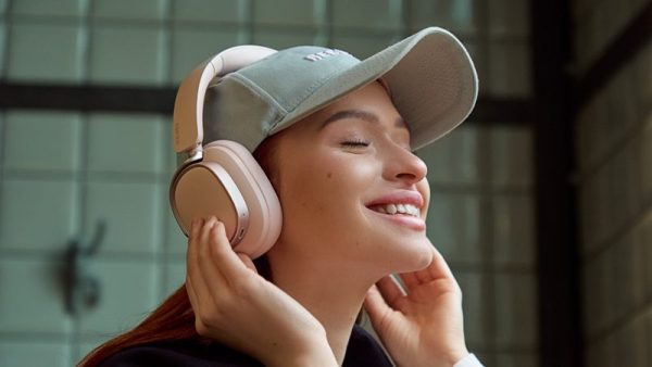 Tai nghe Bluetooth