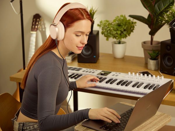 Tai nghe Bluetooth