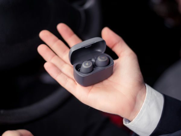 Tai nghe Bluetooth