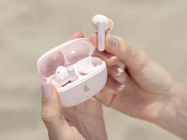 Tai nghe Bluetooth