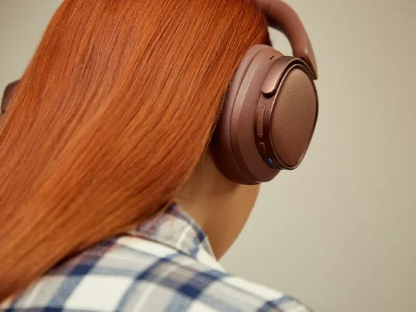 Tai nghe Bluetooth