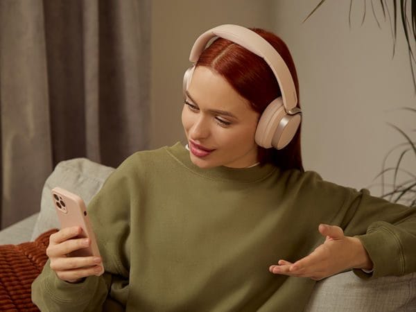 Tai nghe Bluetooth