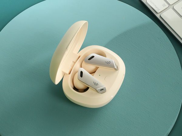 Tai nghe Bluetooth