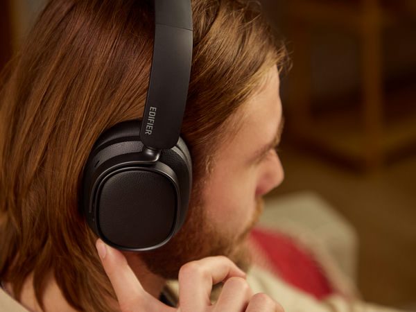 Tai nghe Bluetooth