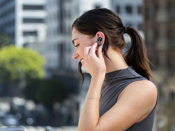 Tai nghe Bluetooth