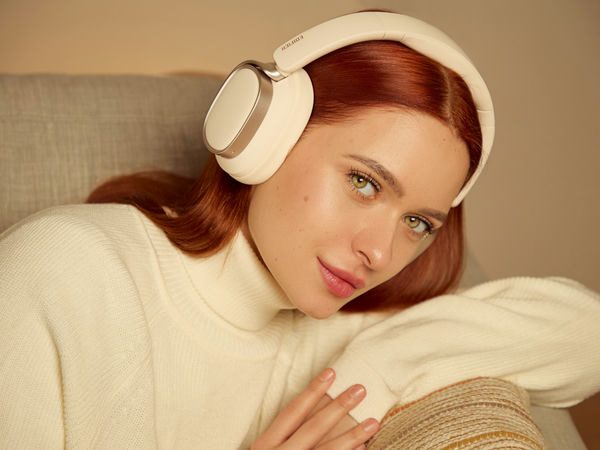 Tai nghe Bluetooth